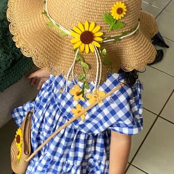 🐊4/$15 New! Girls Cute Sunflower Sun Hat and Hand Bag Set 
❗️LAST ONE❗️ - Picture 4 of 4